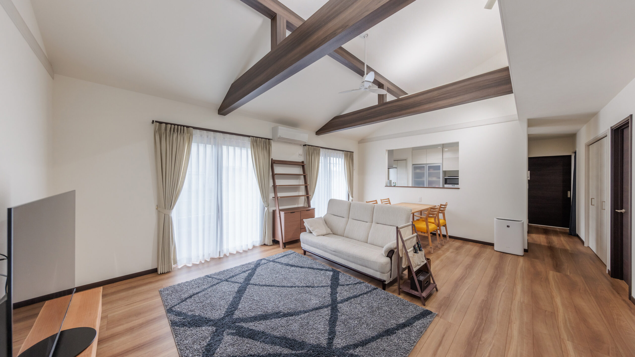 生活動線にこだわった<br>開放感のある平屋