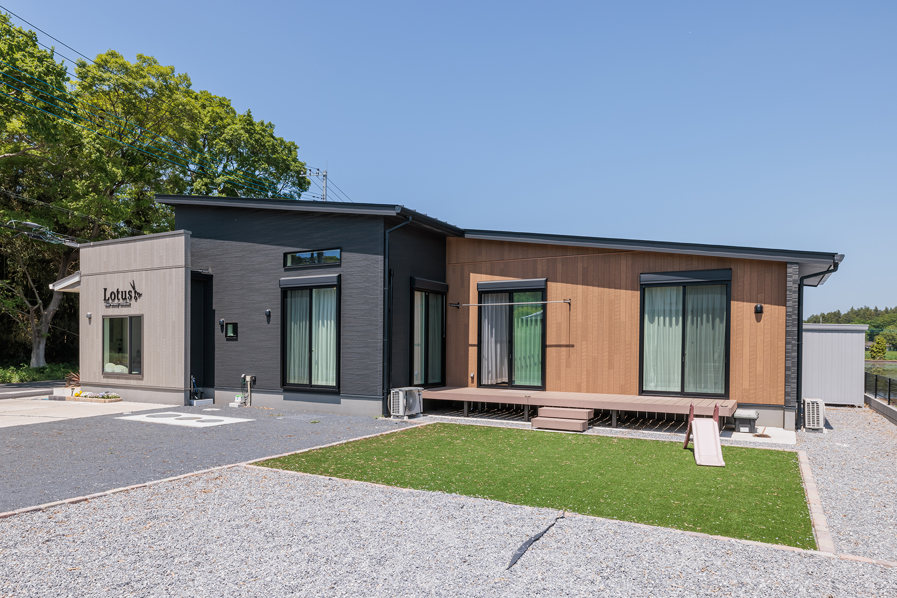 暮らしとデザインの両立ひろびろとしたオシャレな平屋