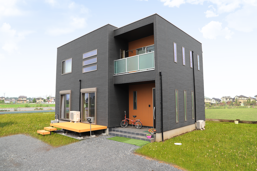 【施工事例】こだわりいっぱいのシンプルモダンな家