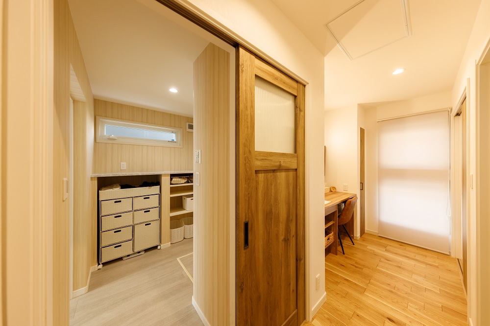 家族と愛犬が心地よく暮らす「OPEN LIVING」の家