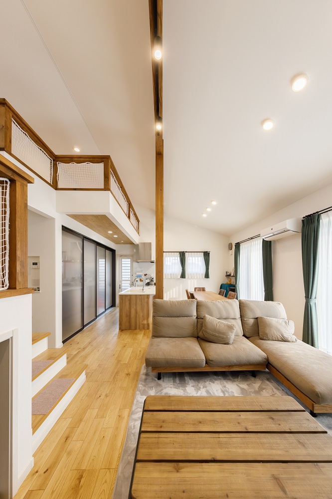 家族と愛犬が心地よく暮らす「OPEN LIVING」の家