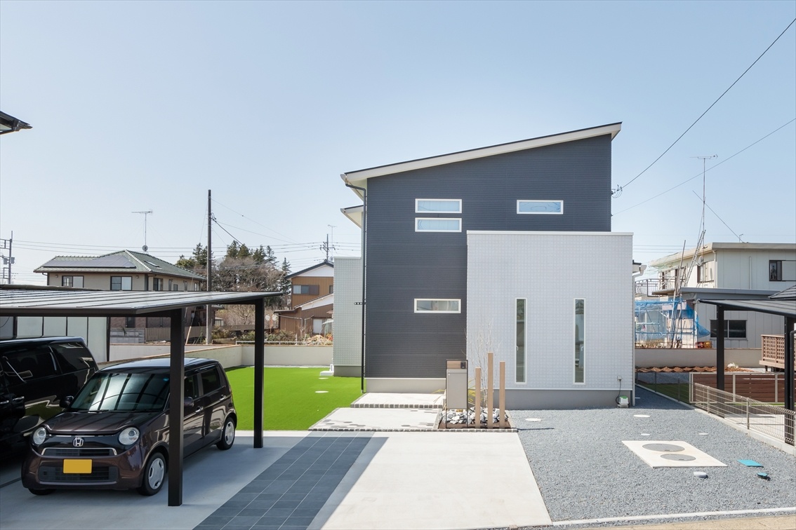 【施工実例】グレージュカラーがオシャレな こだわりがつまったリビング階段のある家