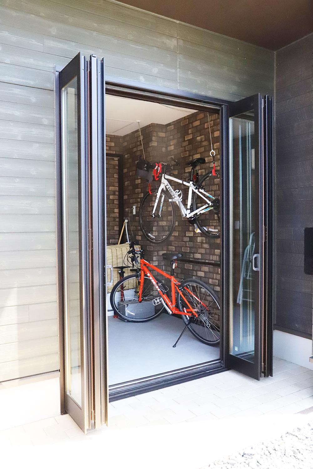 お客様のことを考え気密性にこだわった店舗併用住宅