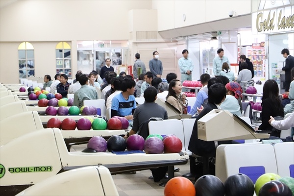 ボーリング大会をしました！