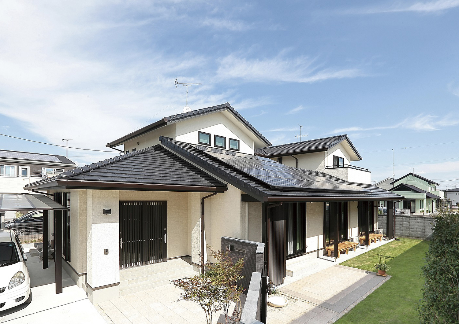 「設計士の提案に惹かれて」程よい距離感の二世帯住宅