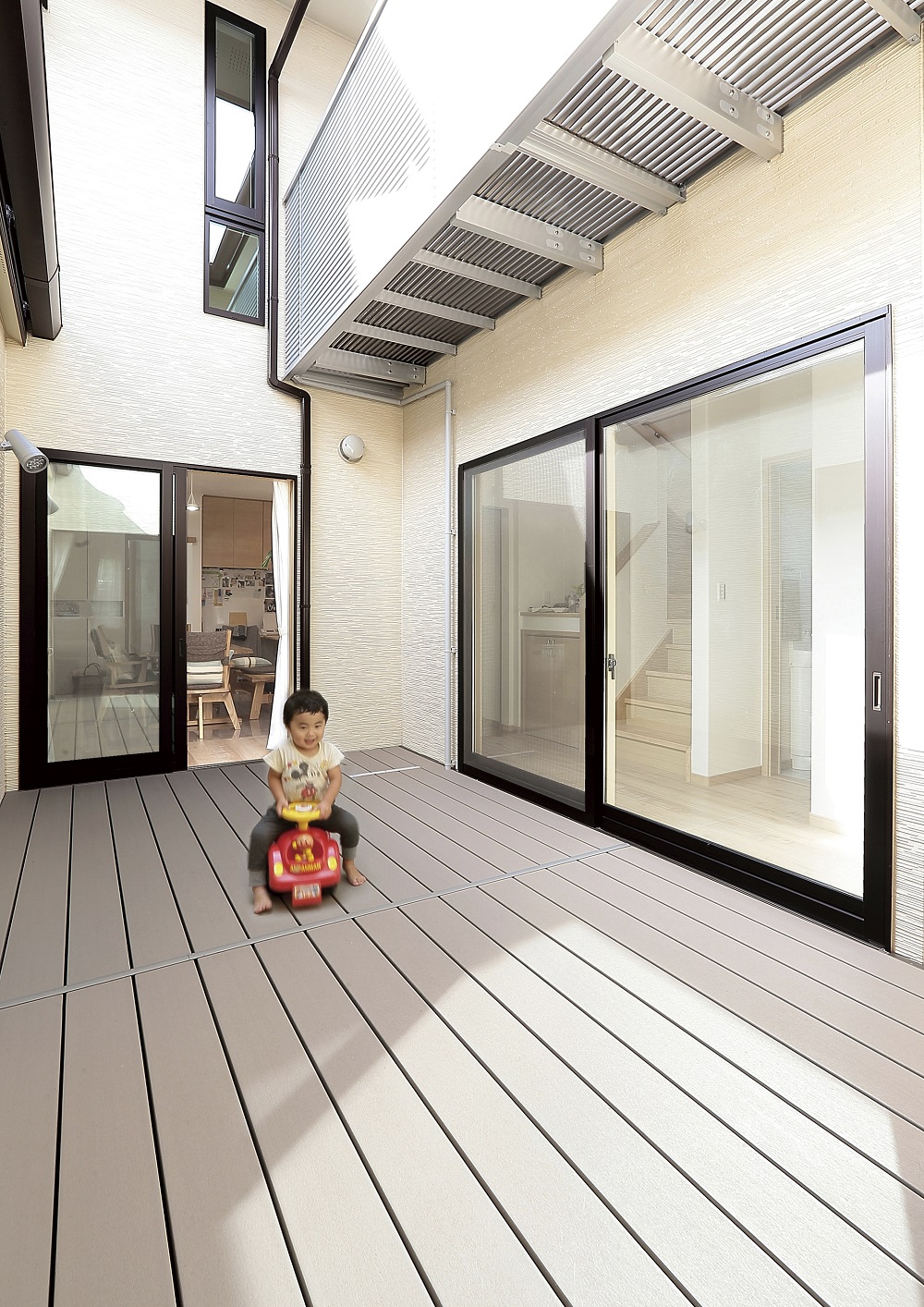 「設計士の提案に惹かれて」程よい距離感の二世帯住宅