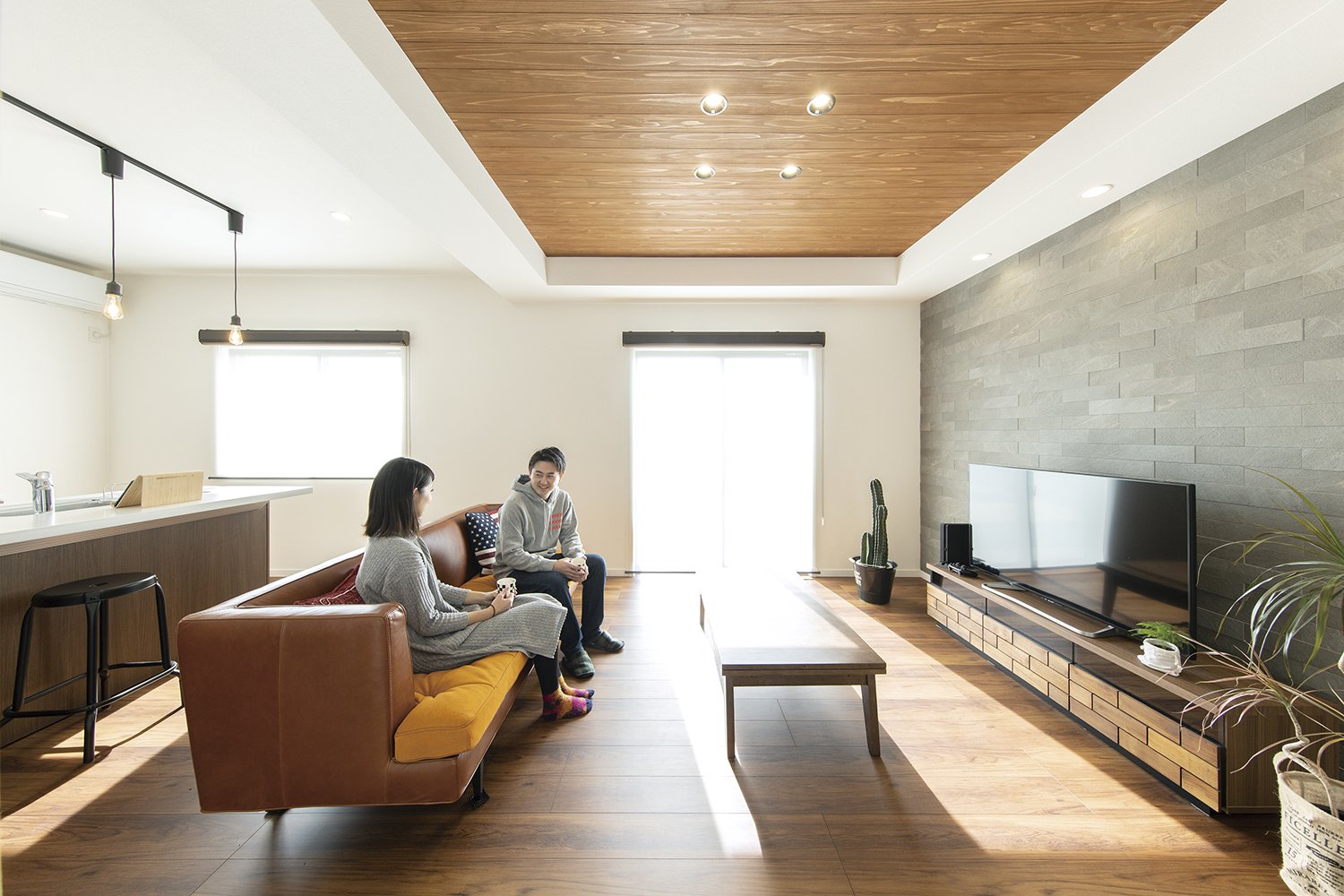 ヴィンテージの風合いを愉しむ<br>要望を叶えた店舗併用住宅