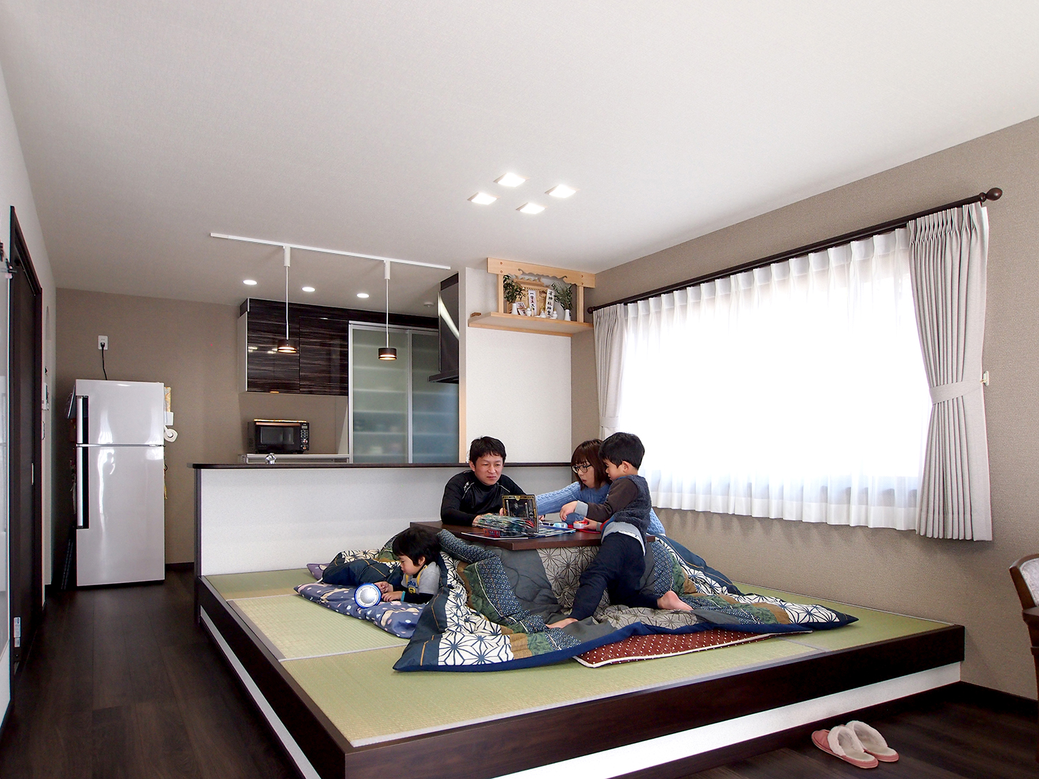 畳のあたたかみと落ち着いた雰囲気<br>家族団らんの憩いの家